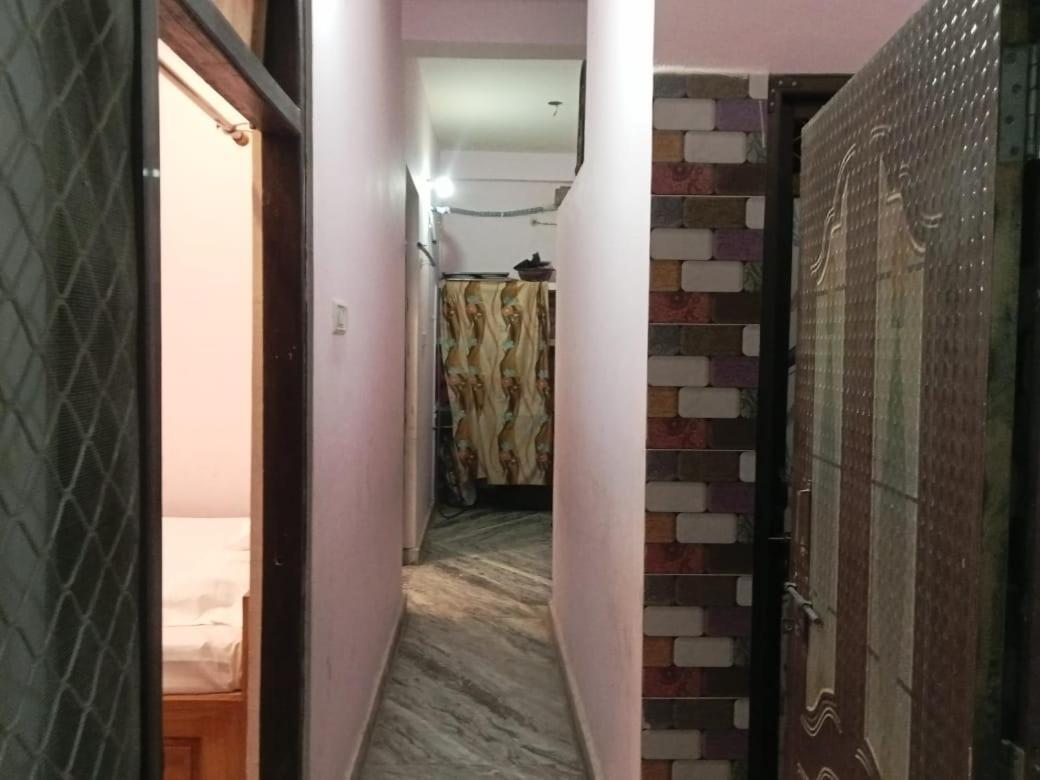 Vaibhav Sadan Dharmsala Hotell Ayodhya Eksteriør bilde