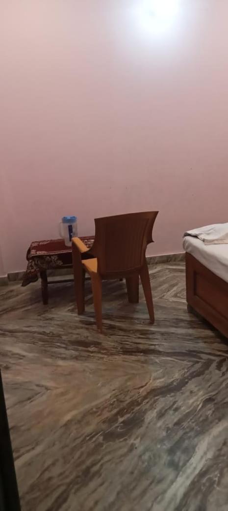 Vaibhav Sadan Dharmsala Hotell Ayodhya Eksteriør bilde